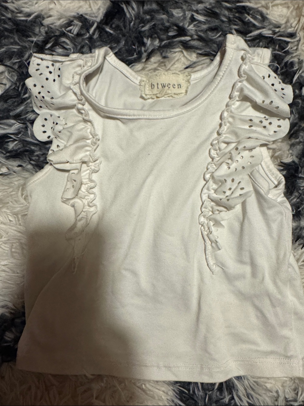 btween White Ruffle Sleeve Tank Top